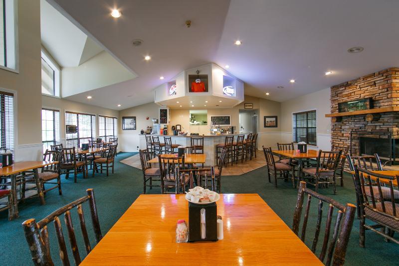 豪乐德希尔斯度假俱乐部假日酒店 Kirbyville 外观 照片